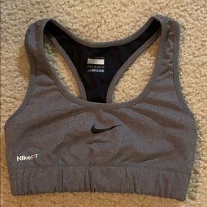 Nike dry fit bra